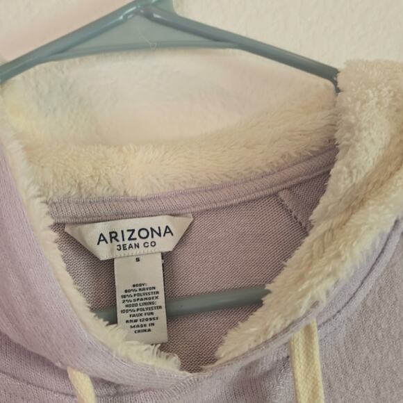 Arizona Jeans women's purple hoodie fleece lined hood size s - Picture 2 of 4